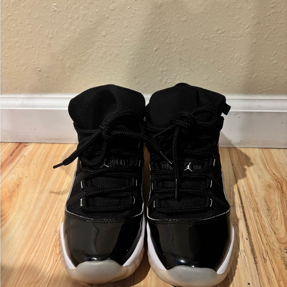 AIR JORDAN SPACE JAM 11s
